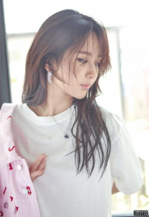 杨紫最新爆料曝光照片,独家曝光惊艳瞬间,美照来袭引网友热议